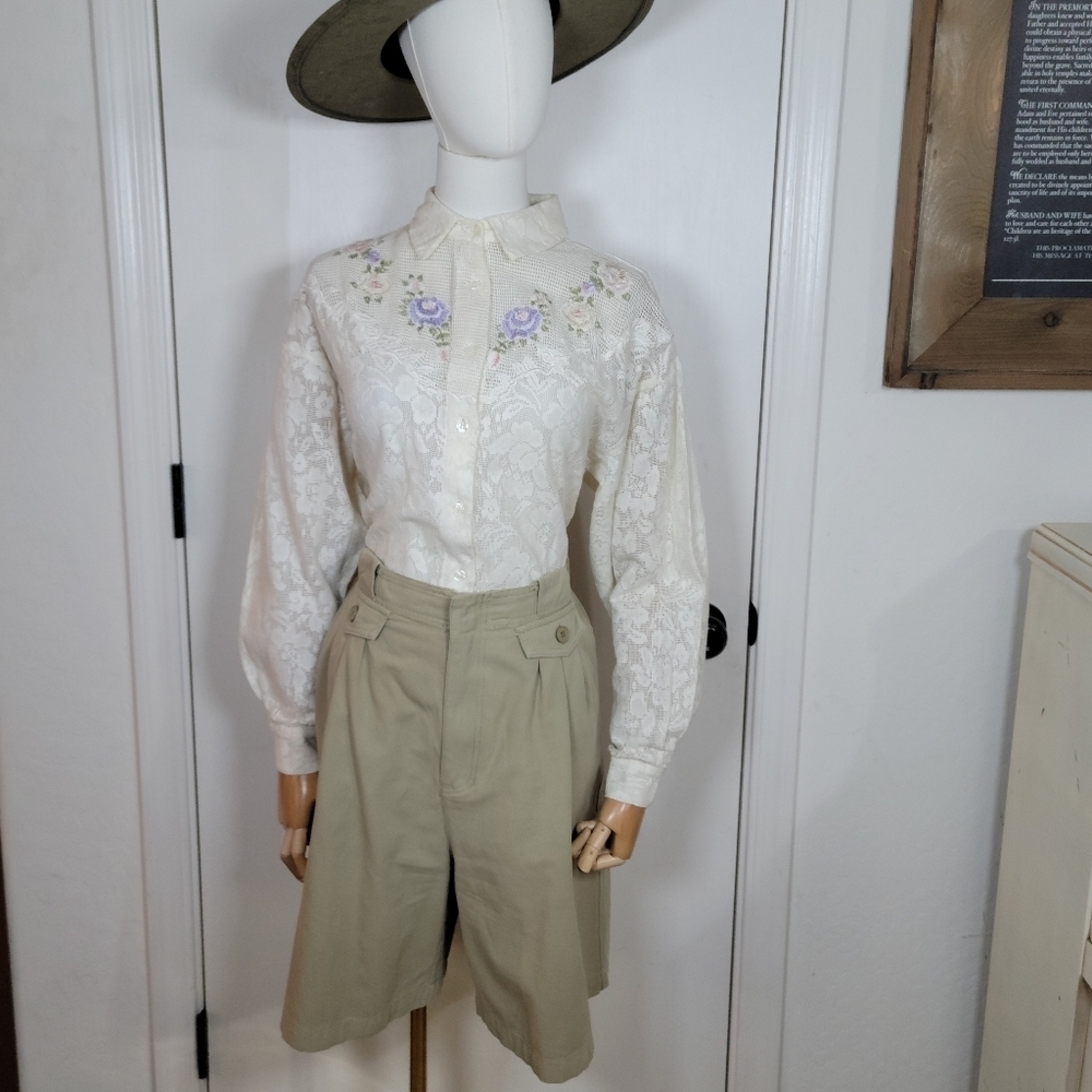 QPS Vintage 100% Cotton Lace Embroidered Shirt Size Medium